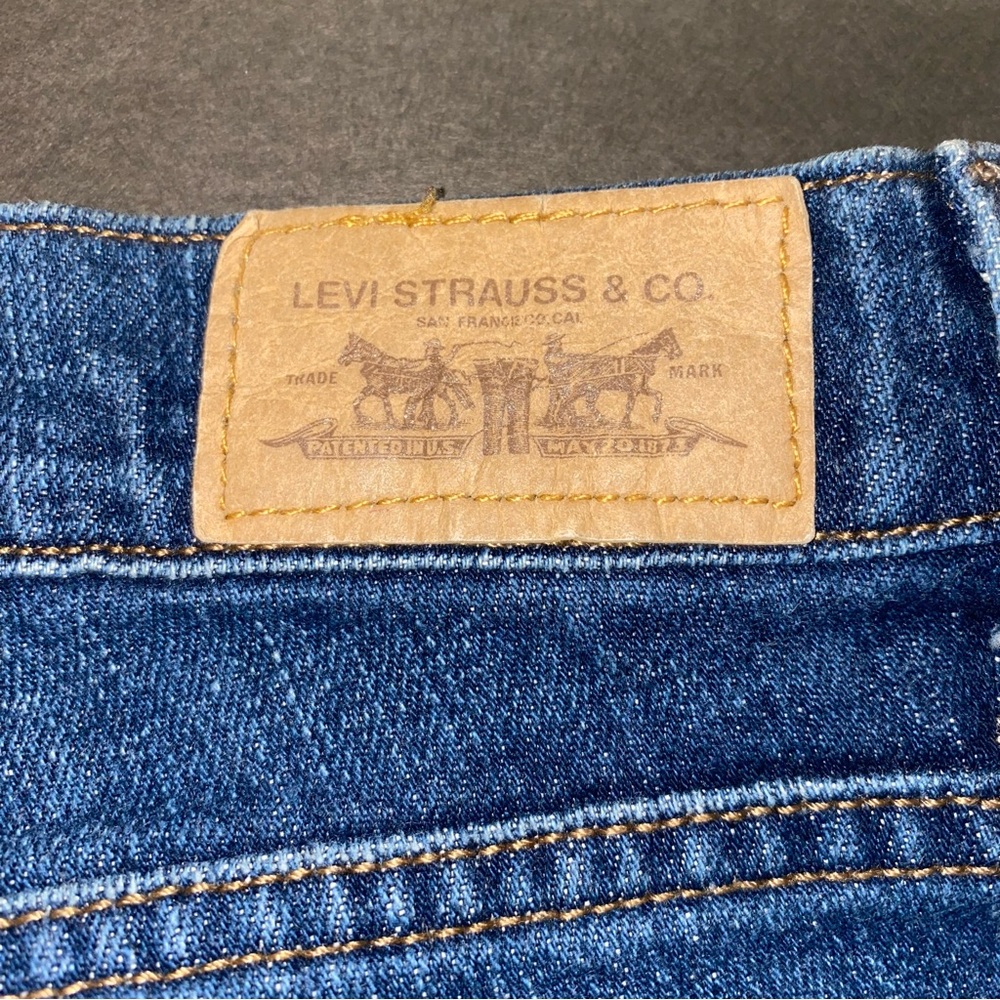 Levi's Size 10 Medium Curvy Boot Cut 529 Jeans - Dark Blue - Picture 9 of 15